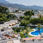 펜션 Paraiso Blanco 39 Menyber 네르하